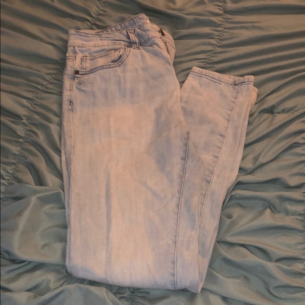 Light washed - mid waisted skinny jeans